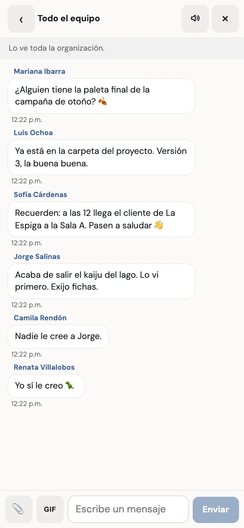 El chat de Arcade en el celular.